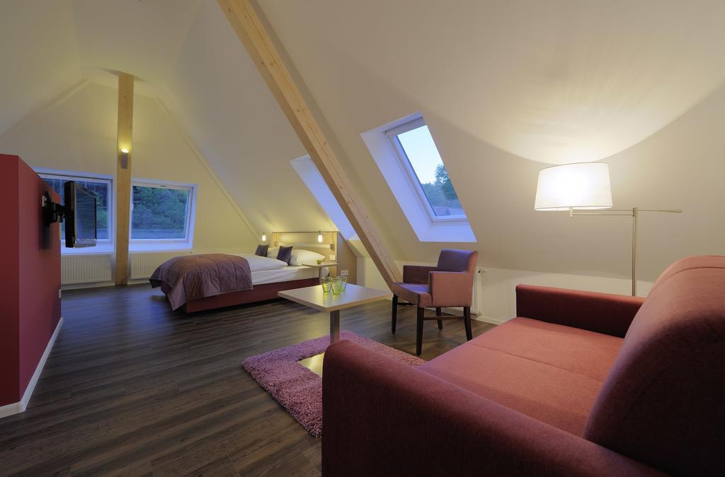 Hotel Hofgut Sternen - Wohnen In Kunst Und Kultur Breitnau Eksteriør bilde