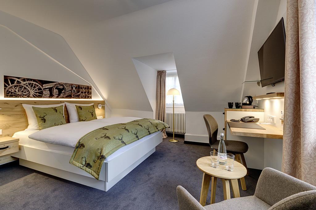 Hotel Hofgut Sternen - Wohnen In Kunst Und Kultur Breitnau Eksteriør bilde