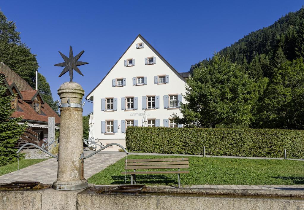 Hotel Hofgut Sternen - Wohnen In Kunst Und Kultur Breitnau Eksteriør bilde